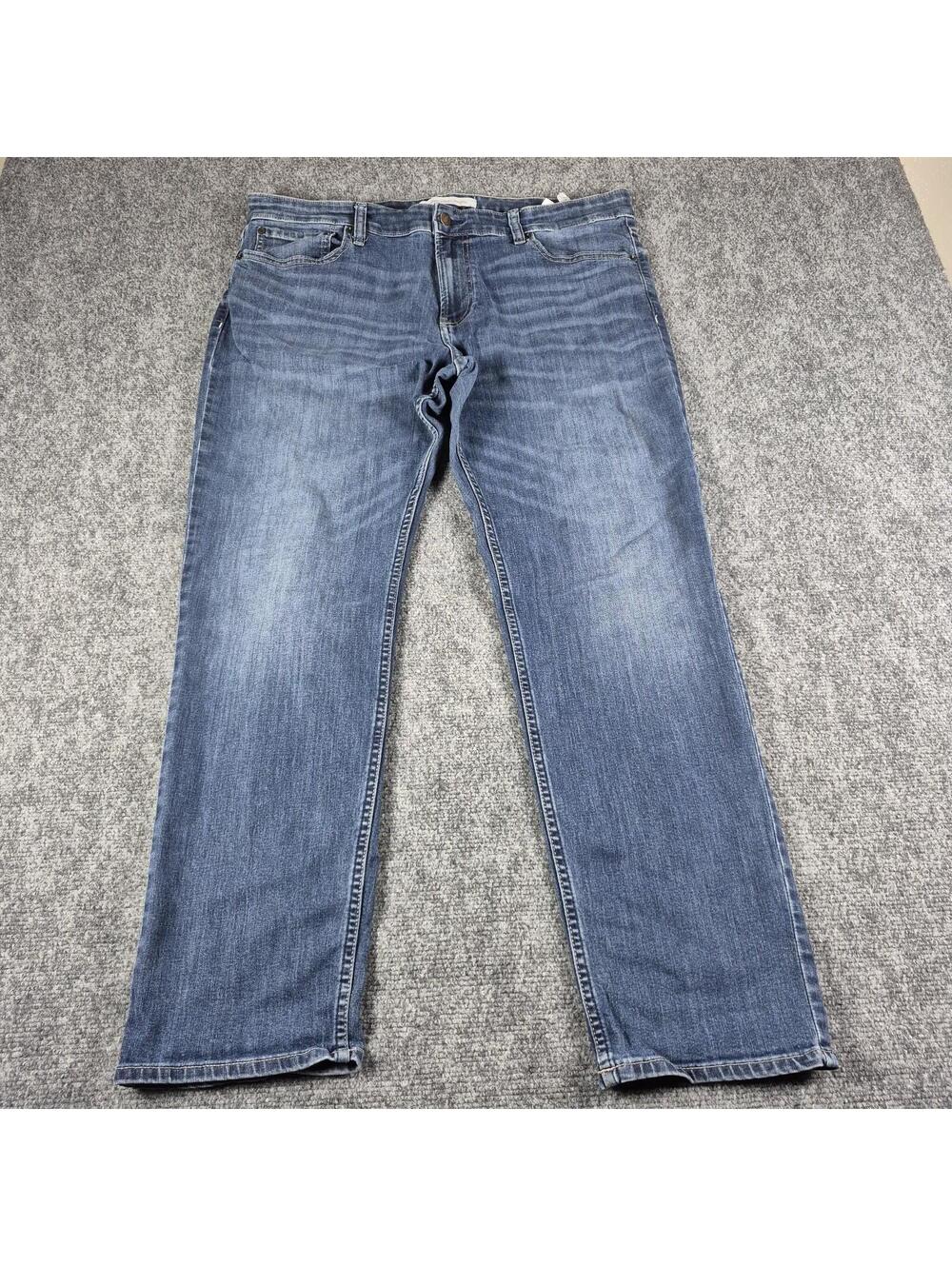 Calvin Klein Jeans Men's 38x32 Blue Stretch Medium Wash Slim Straight Y2K Style